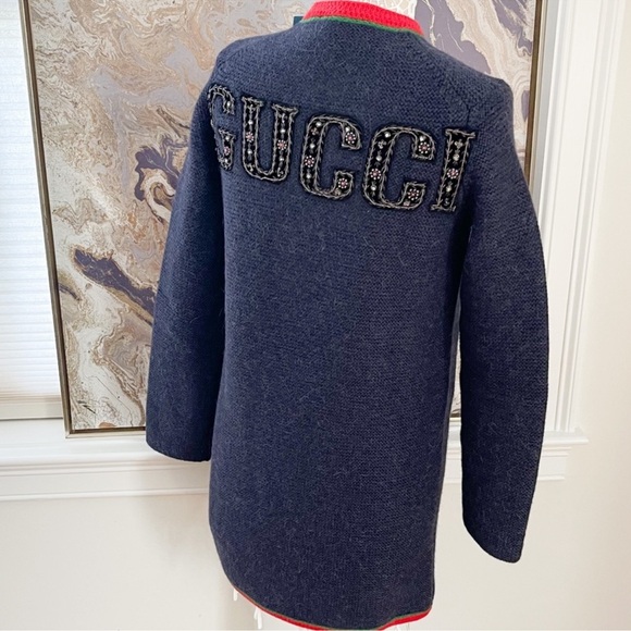 New Gucci NY Yankees MLB Embellished
Gucci Logo Applique CrewneckCardigan - Picture 4 of 13